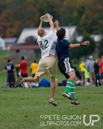 Round 4 Pool Play action from Patriot Games 2011.