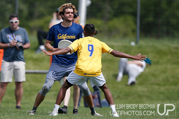 Day 3 of 2022 USA Ultimate D-I College Championships