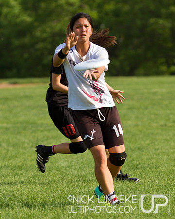 2014 USAU D-I College Champs Saturday Action