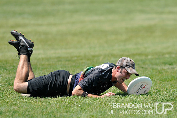 Saturday Open Pool Play & Crossovers - 2012 USAU D-III College Championships