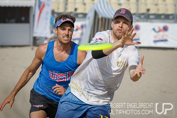 WFDF 2017 World Championships of Beach Ultimate © 2017 Robert E