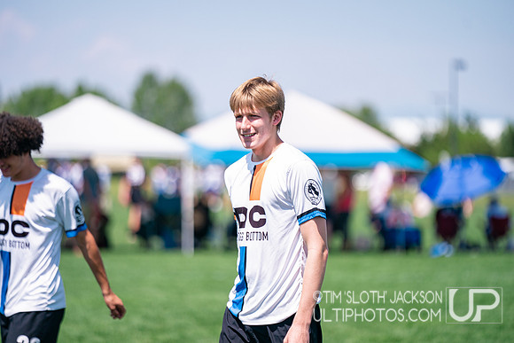 Bracket play at 2024 USAU Youth Club Championship