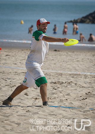 ROYAN, FRANCE:  WCBU. June 21, 2017.© 2017 Robert Engelbrecht.