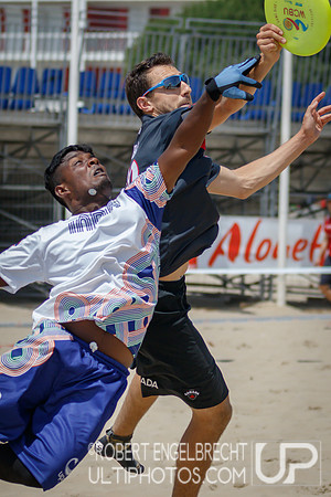 WFDF 2017 World Championships of Beach Ultimate © 2017 Robert E