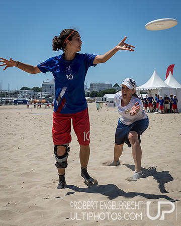 WFDF 2017 World Championships of Beach Ultimate © 2017 Robert E
