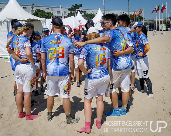 WFDF 2017 World Championships of Beach Ultimate © 2017 Robert E