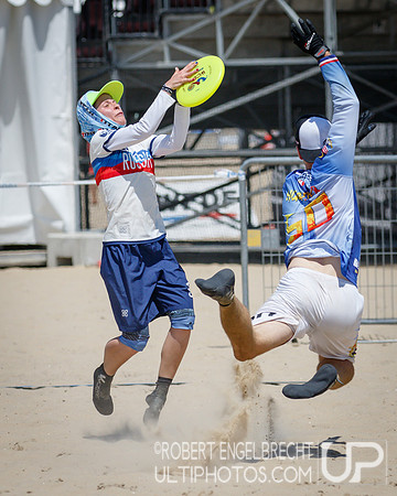 WFDF 2017 World Championships of Beach Ultimate © 2017 Robert E