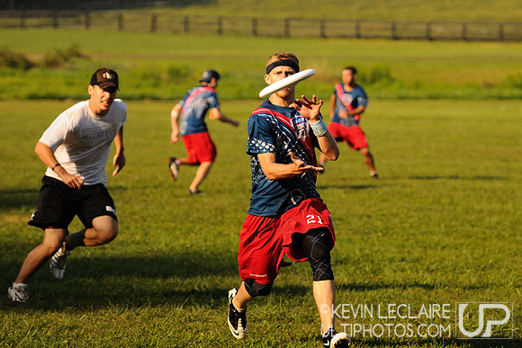 Sunday Elite Open Playoff action -- Chesapeake Open 2010