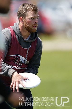 Day 2 of USA Ultimate 2022 D-III College Championships