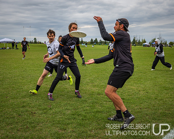 Edmonton, AB: Canadian Ultimate Seniors Championships 2025. Frid