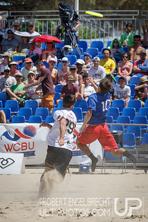 WFDF 2017 World Championships of Beach Ultimate © 2017 Robert E