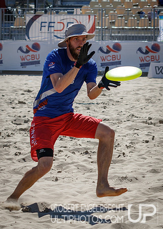 WFDF 2017 World Championships of Beach Ultimate © 2017 Robert E