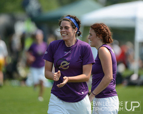 2012 USAU D-I College Championships Saturday Action