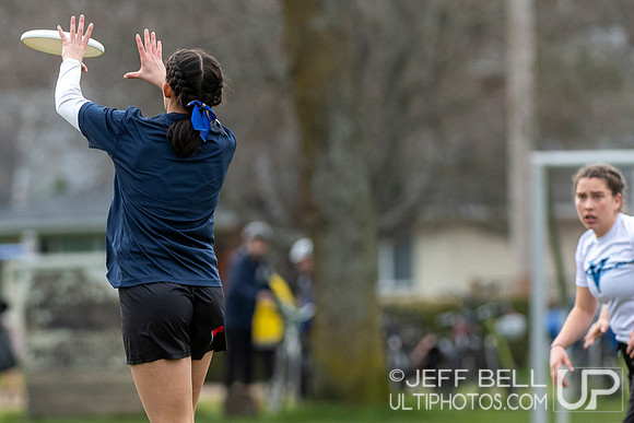 The ninth annual Douglas Bowl featuring UVIC and UBC Women’s and Open Ultimate teams.