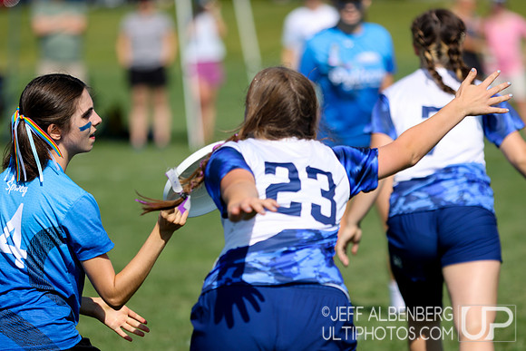 Pool play at USAU Youth Club Championships