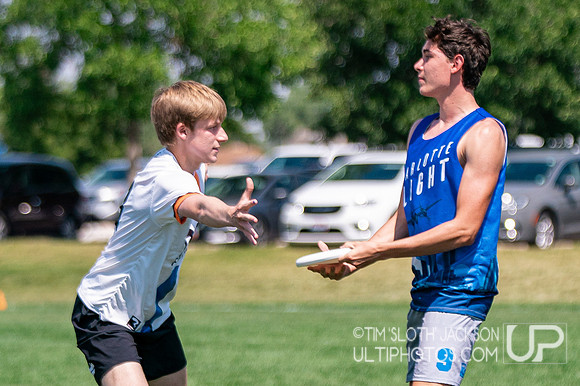 Bracket play at 2024 USAU Youth Club Championship
