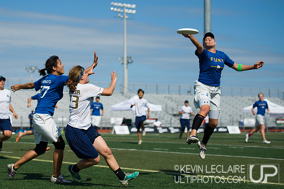 Scandal vs. Fury -- 2013 Women's National Championship Game