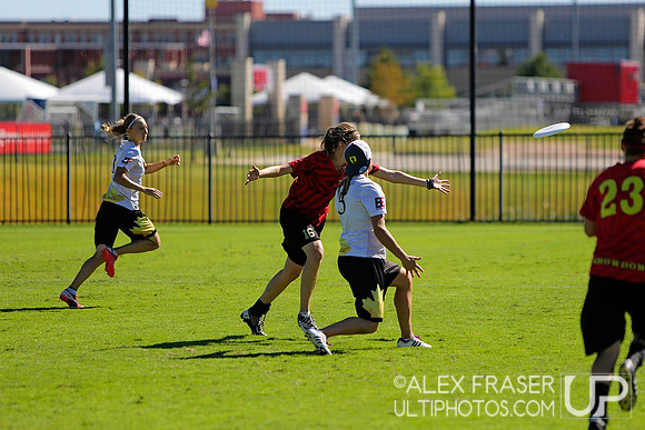 Thursday Pool Play - 2014 USAU National Championships