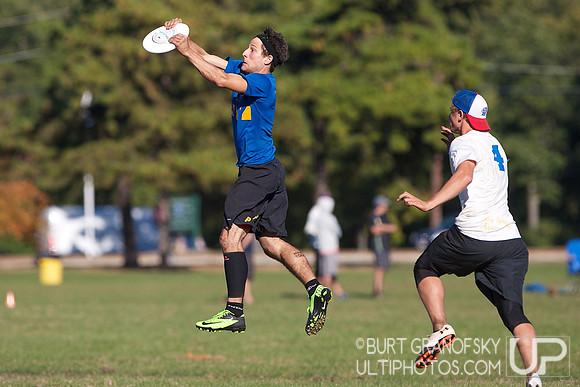 USAU NE Regionals 2013 -- Men's, Sun Round 4