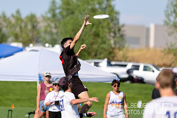 2025 YCC Sunday U20B Quarter Final Action