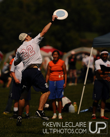 Saturday Elite Mixed division action -- Chesapeake Open 2010