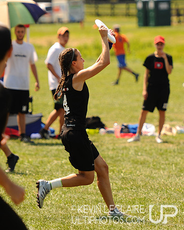 Saturday Elite Mixed division action -- Chesapeake Open 2010