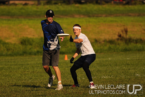 Sunday Elite Open Playoff action -- Chesapeake Open 2010