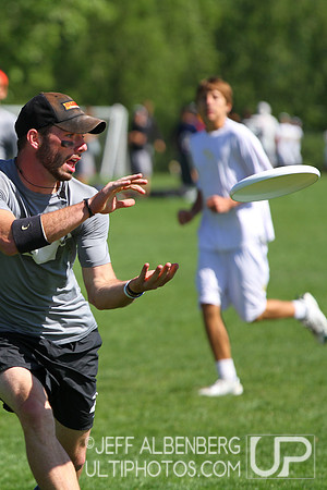 Sunday Open Quarter-Final action from 2012 College Nationals