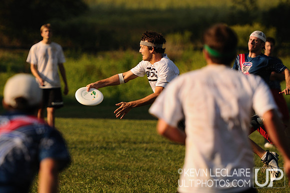 Sunday Elite Open Playoff action -- Chesapeake Open 2010