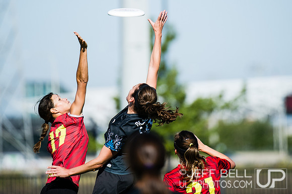 USAU_Nationals_2013_Thursday_20131017_103912_JBP0724