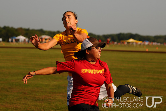 Saturday Women's division action -- Chesapeake Open 2010