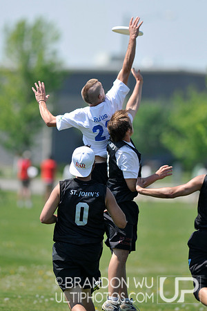 Saturday Open Pool Play & Crossovers - 2012 USAU D-III College Championships