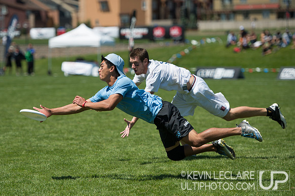 2012 USAU D-I College Championship Game Action