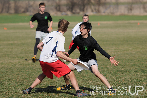 Sunday Open Division Finals Round Action
