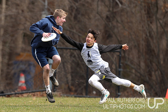 Action from the 2018 Sharon SOTG Tournament