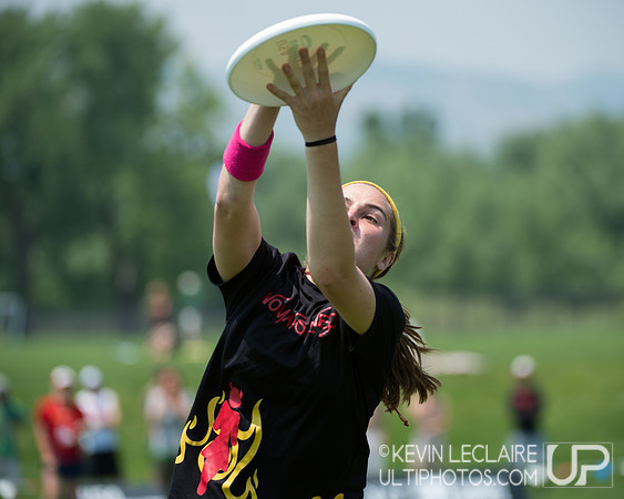 2012 USAU D-I College Championships Saturday Action