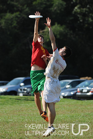 Hucks off the Hilltop -- Saturday Round 2 photos