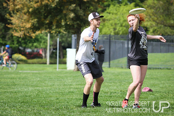 Davis Ultimate Invite 2018