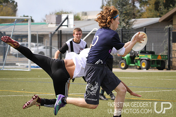 Davis Ultimate Invite 2018