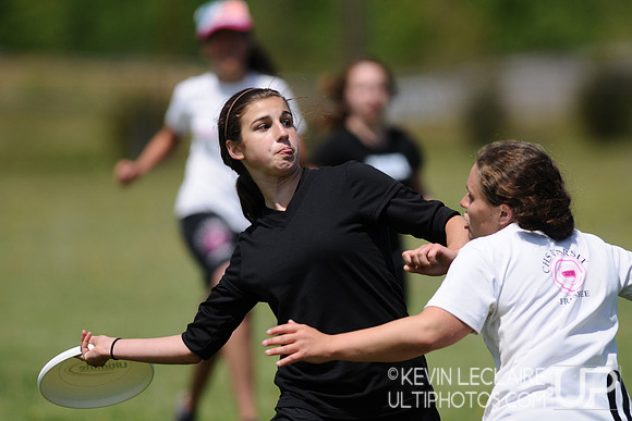 Sunday Quarterfinals - 2010 UPA High School Girls Eastern Championships