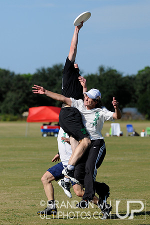 Thursday Masters Competition - 2011 USAU Club Championships