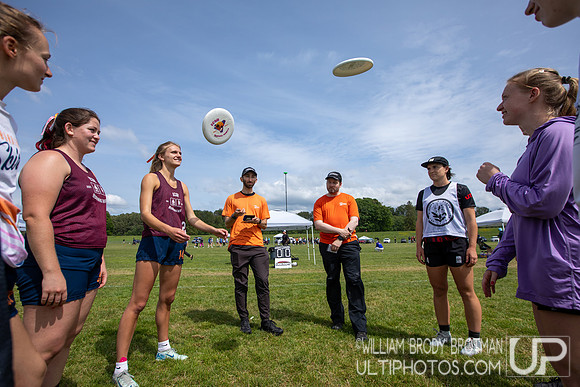 Day 1 of the USA Ultimate D-I College Championships
