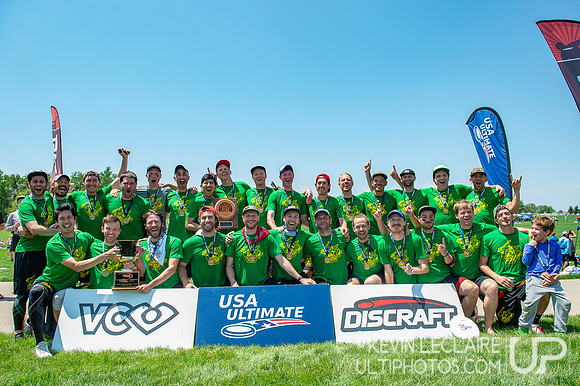 Voltron 2020 Men's Masters Champions Team Photo -- 2021 Masters