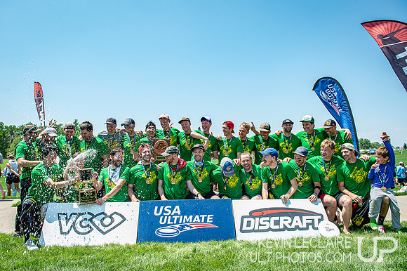 Voltron 2020 Men's Masters Champions Team Photo -- 2021 Masters