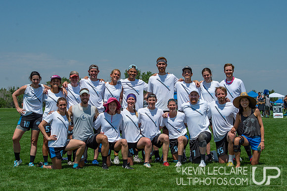 Descent Team Photo -- 2021 Masters Championships Saturday