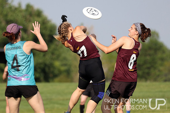 Pool Play at the 2021 USAU Masters National Championships