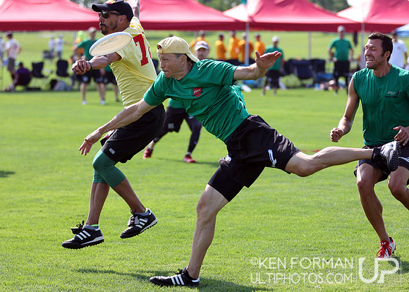 Pool Play at the 2021 USAU Masters National Championships