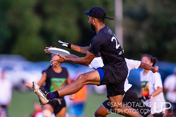 Color of Ultimate Showcase Game at World Ultimate Club Championships