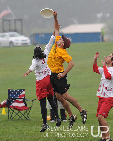 Sunday Action from 2011 Mid-Atlantic Mixed Regionals