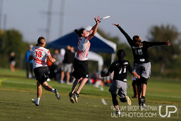 2013 Club Nationals Women's Pool A (Bent, Fury, Ozone, Capitals)
